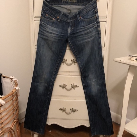 American Eagle Distressed Straight 77 llow rise Jeans Size 0 - Picture 2 of 10